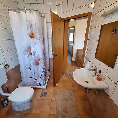 Apartment One-bedroom With Stunning Views!